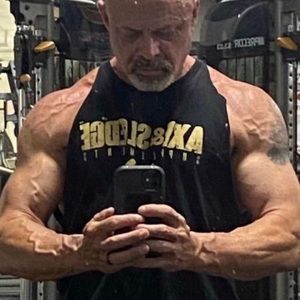 Meet your Posher, Tony